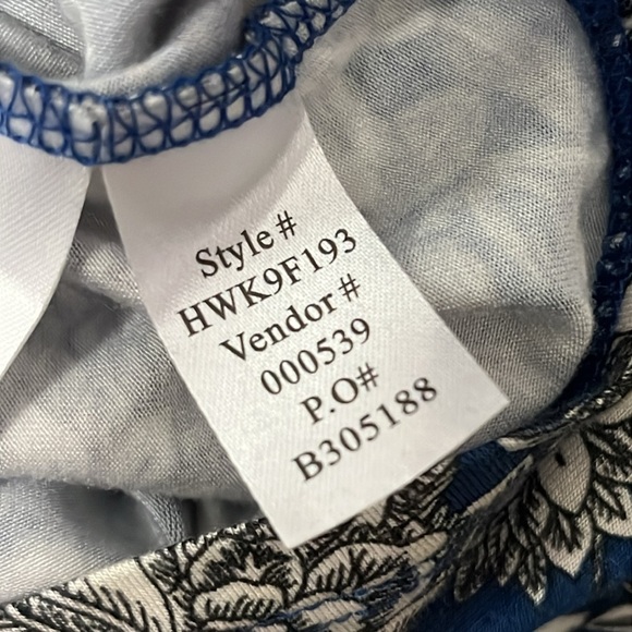 Haggar Clothing Petite 3/4 Sleeve Boatneck Tee Floral Print Stretch - Picture 11 of 11